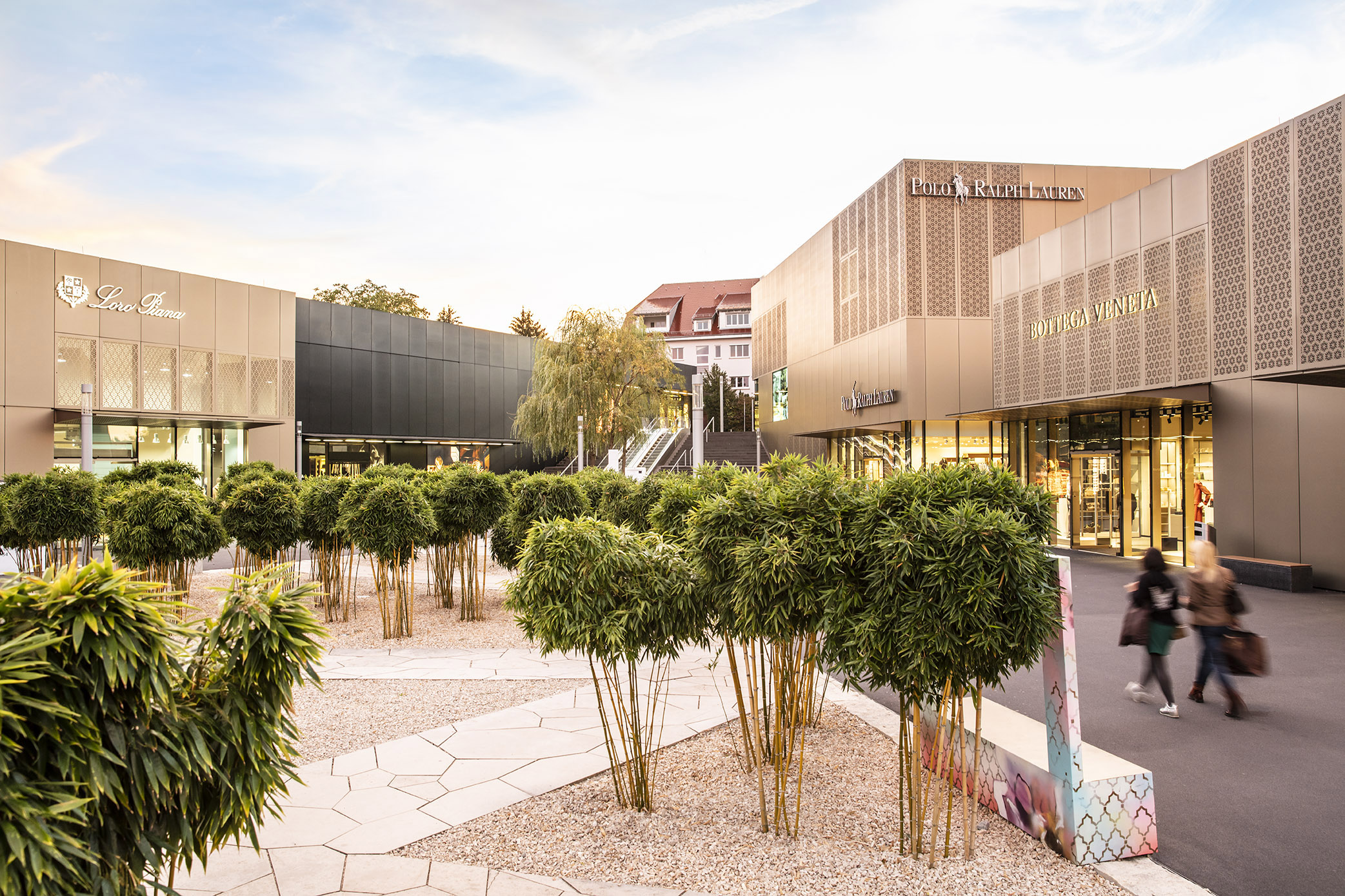 OCM Loro Piana Polo Bottega Veneta © OUTLETCITY METZINGEN GmbH OCM Loro Piana Polo Bottega Veneta © OUTLETCITY METZINGEN GmbH